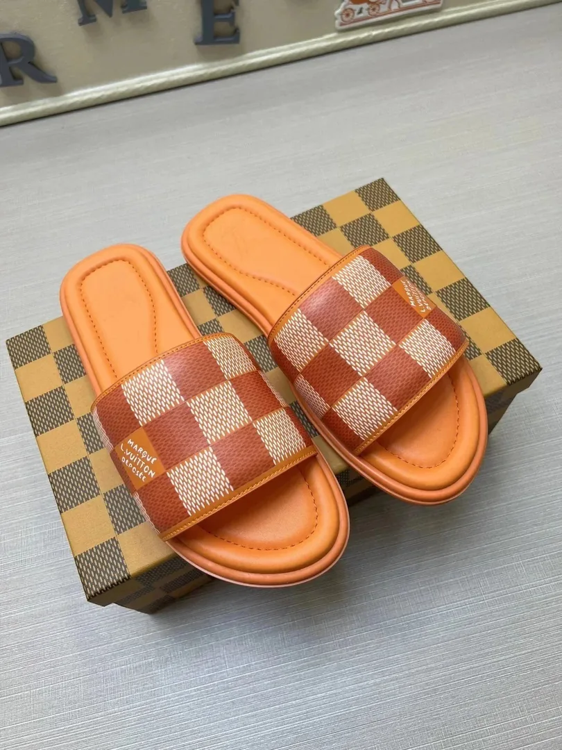 Leather Slides — QC