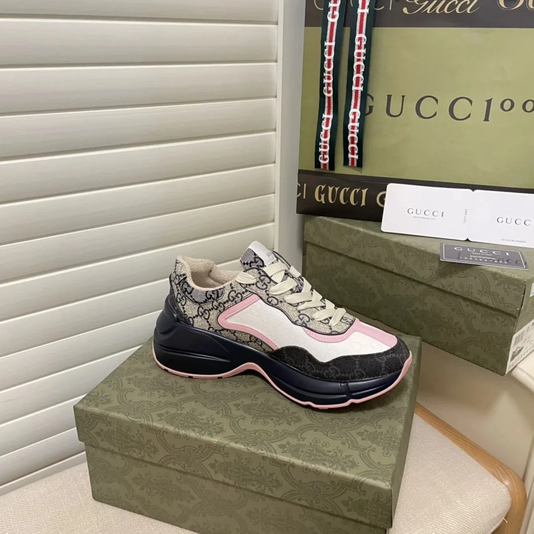 Gucci Run Rhyton White Print Dad Sneakers — Photo 5