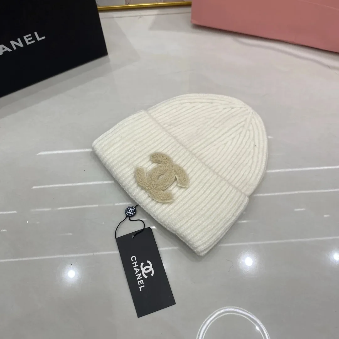 Knit Beanie — Photo 10