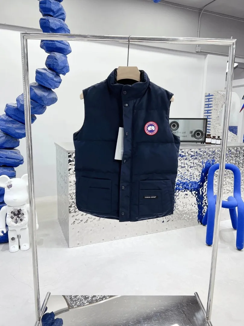 Couple Vest — QC