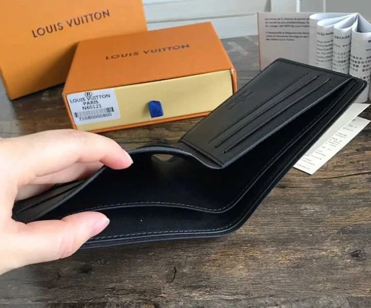 Louis Vuitton Multiple Wallet — Photo 14