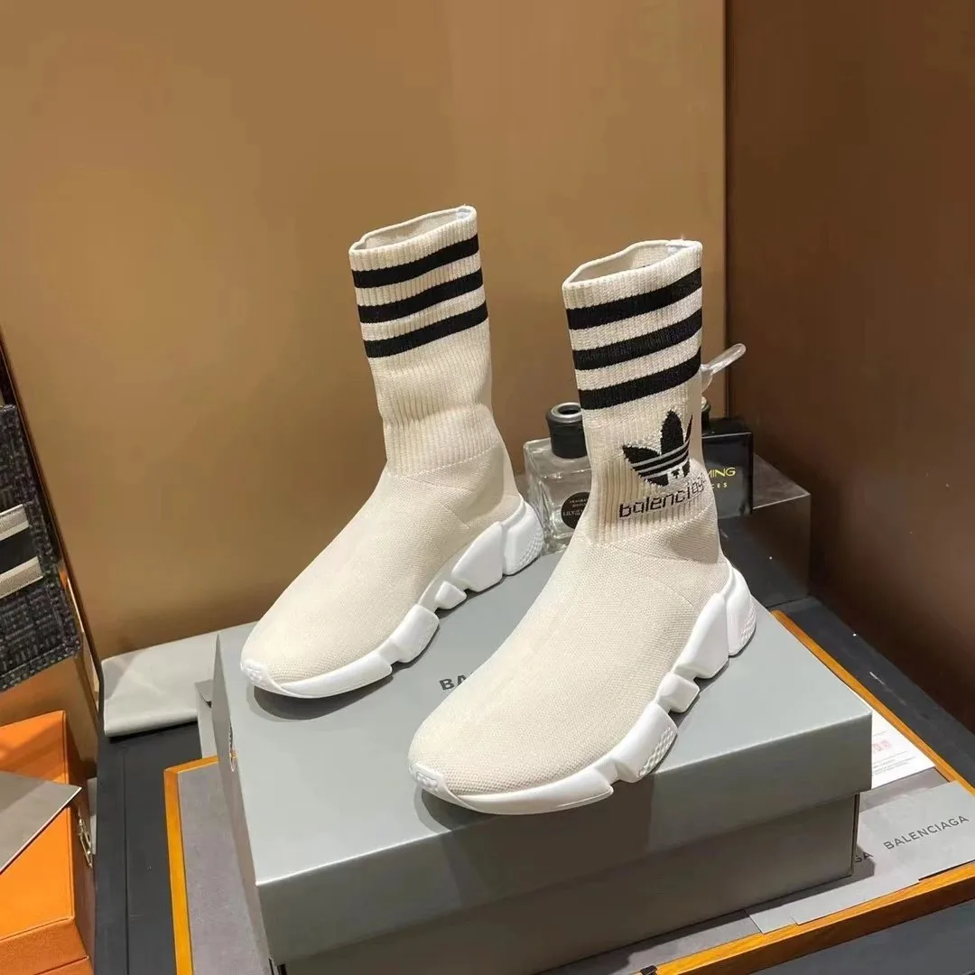 Balenciaga Speed Trainer White Stripe BGA 922 Sneakers
