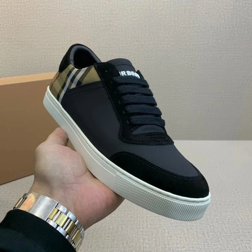 Burberry White Plain Leather Sneakers — QC