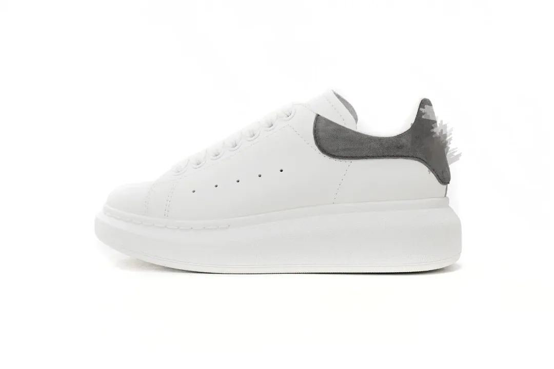 Alexander McQueen Oversized Sneaker Low-Top Sneakers — QC