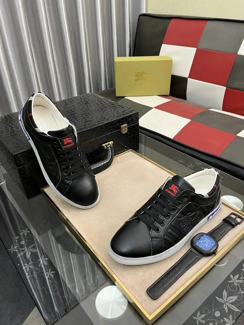 Burberry Balenciaga Skate Shoes — Photo 15
