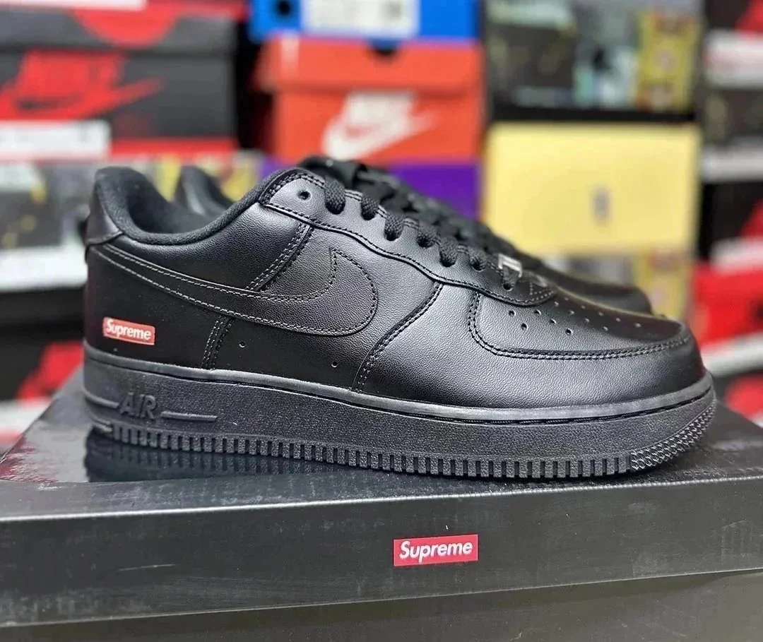 Nike Air Force 1 White Lace-Up Trainers — QC