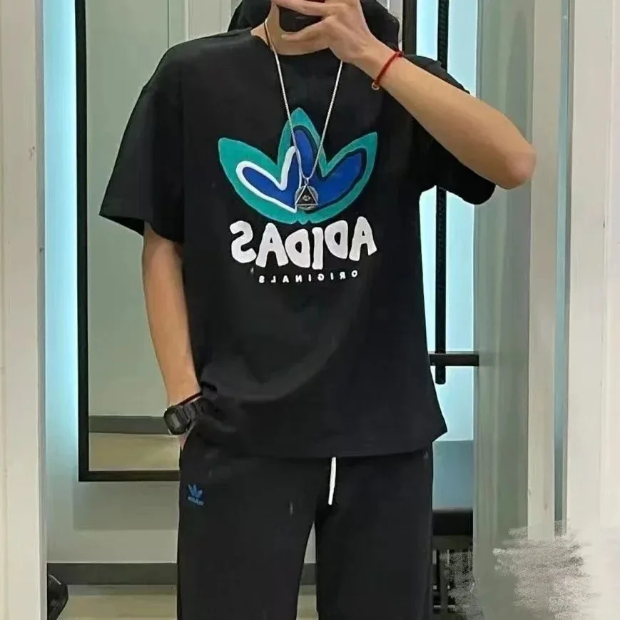 Gucci Logo T-Shirt Collection — Photo 3