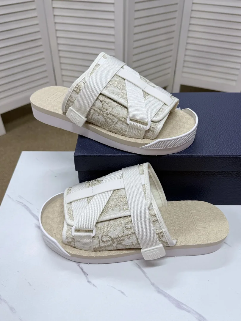 Alpha Slides — photo 2
