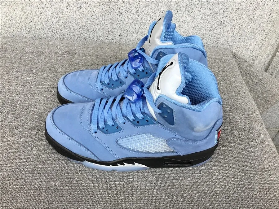 Jordan 5 White Court Sneakers — Photo 13