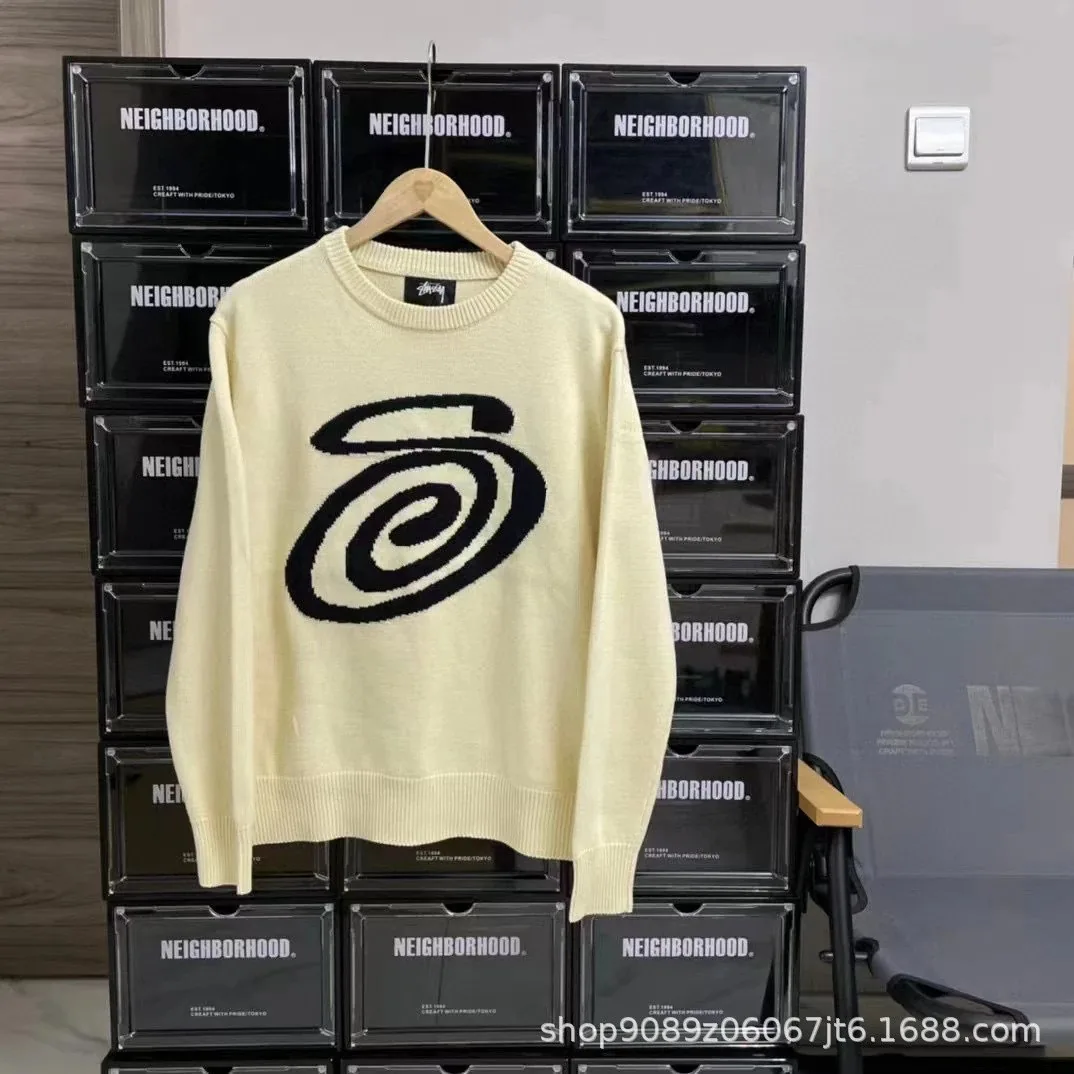 Black Eight Jacquard Crewneck Sweater — Photo 9