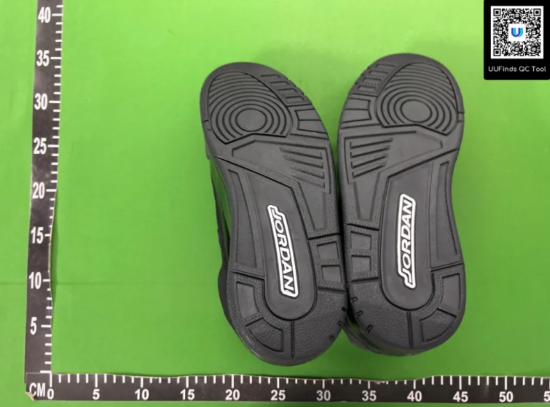 Grey Jordan 3 Black Cat — QC