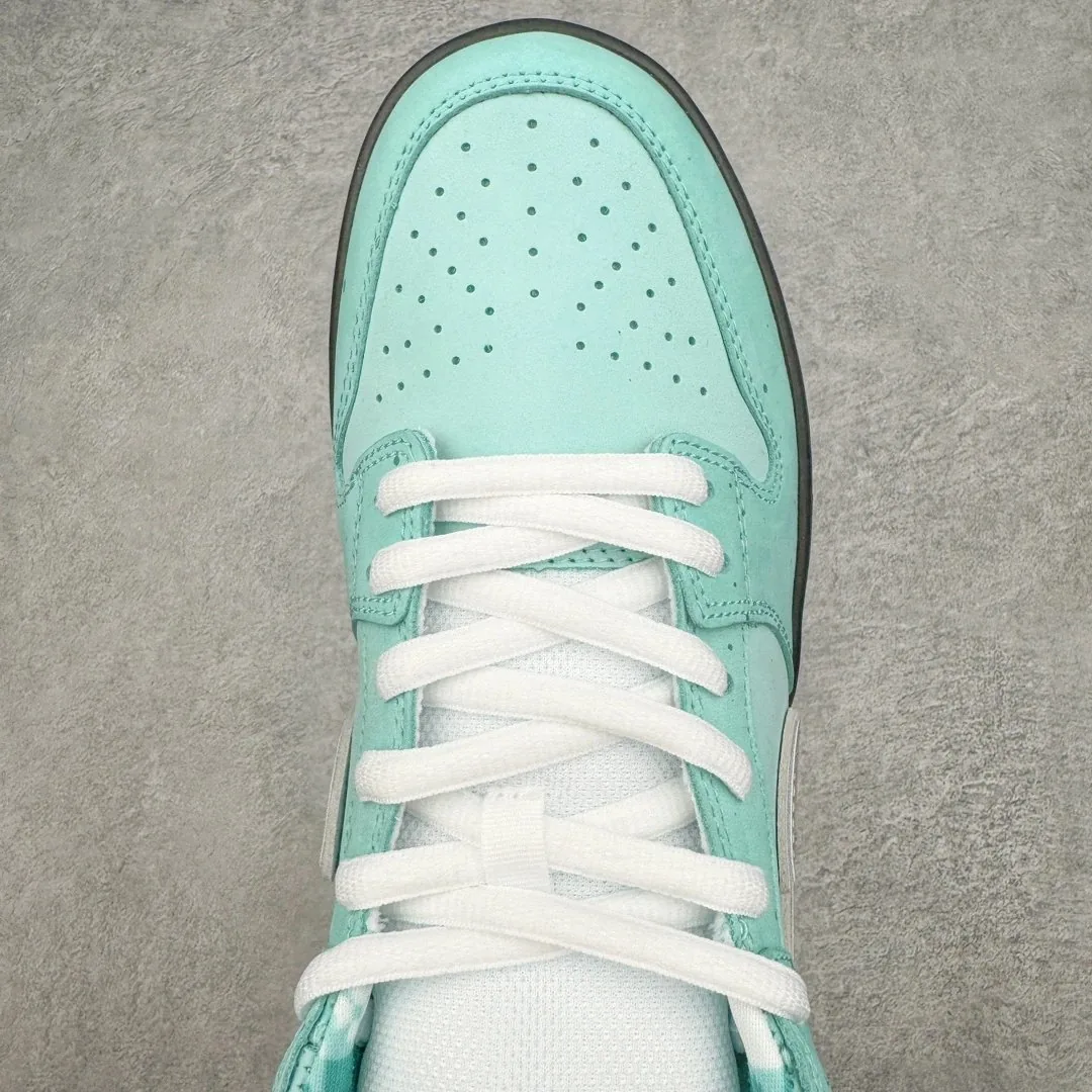 Nike Dunk Low Tiffany — QC