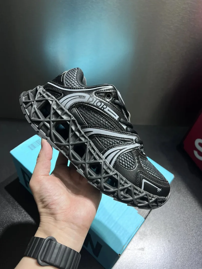 Dior B35 Capsule Cutout Mesh Sneakers — photo 10