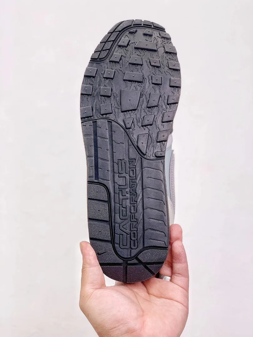 Nike Air Max 1 Cactus Jack — Photo 11