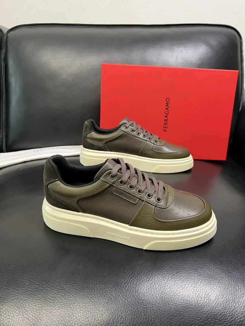 Nike Air Force 1 Leather — QC