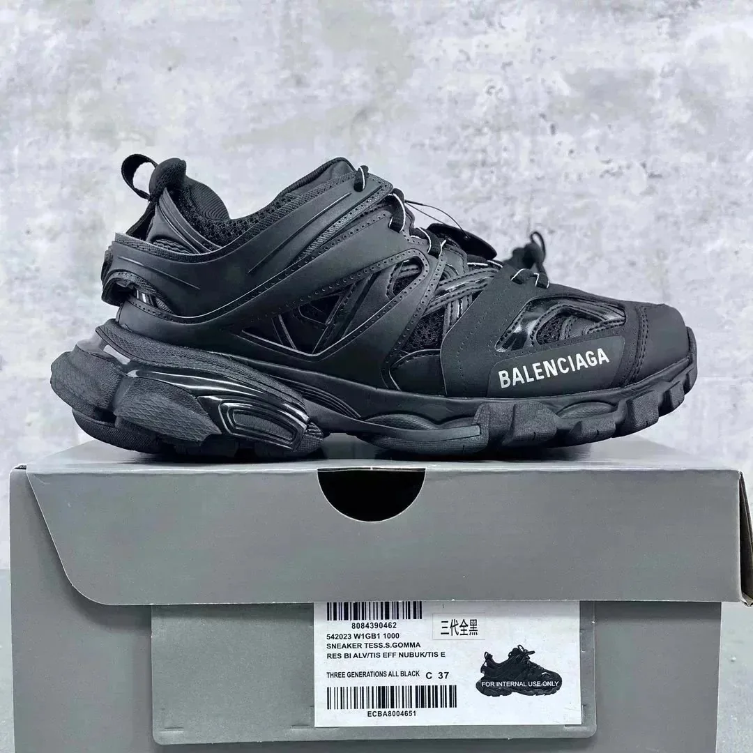 Balenciaga Track White Athletic Sneakers — Photo 15