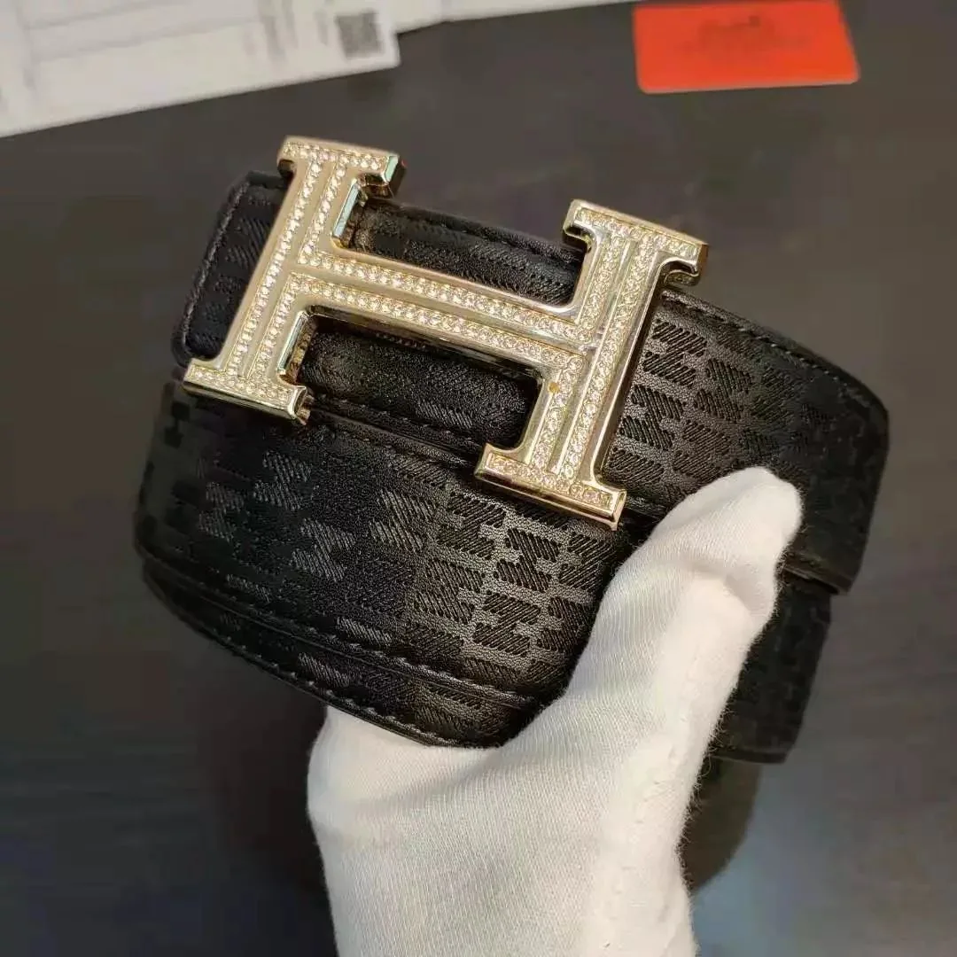 Leather Belt And Wallet Set — Photo 12