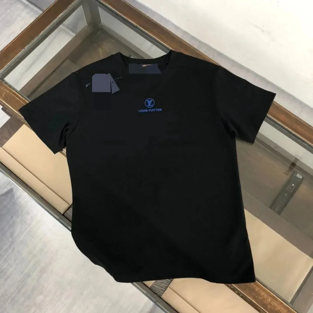 Lightweight Summer T-Shirt — Photo 14