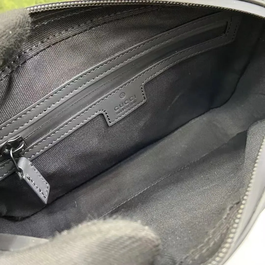Gucci Crossbody Bag — QC