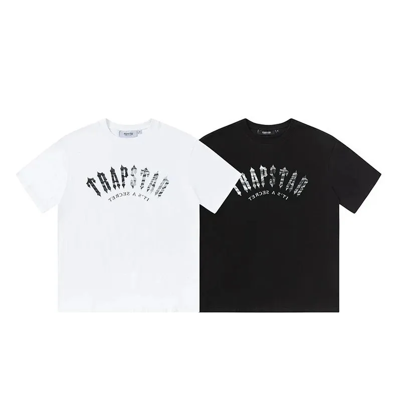 Trapstar Irongate Graphic T-Shirt Collection — photo 9