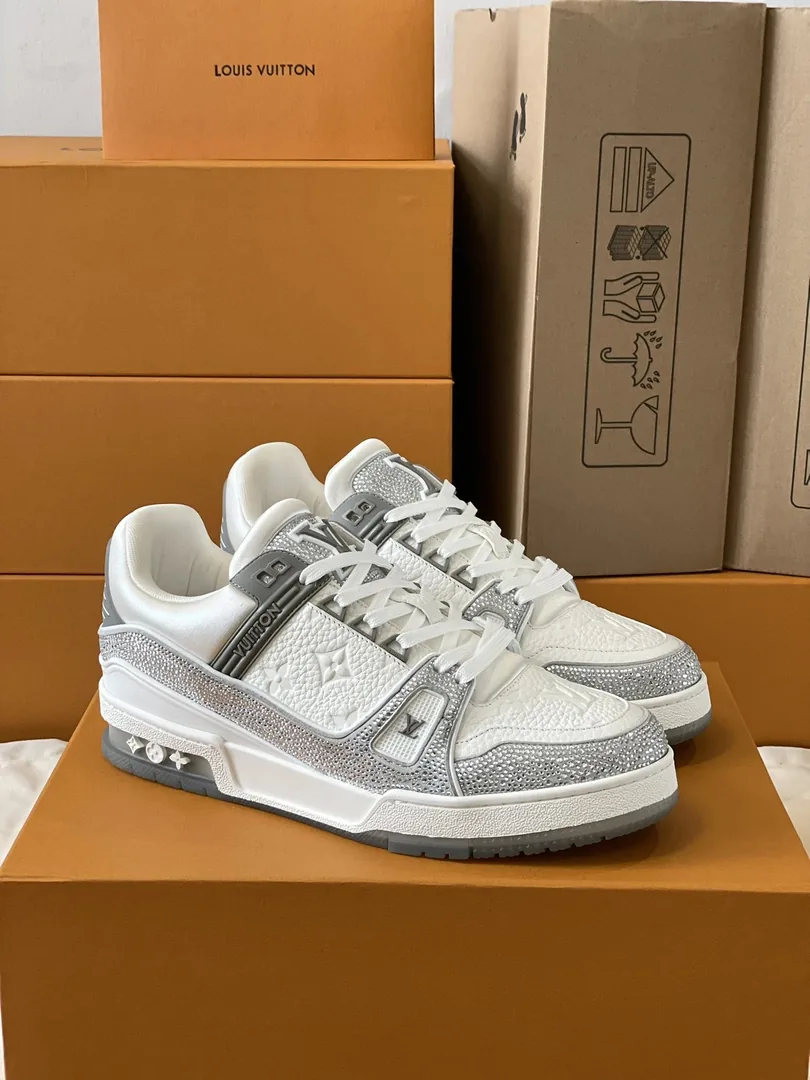 Louis Vuitton LV Trainer Dior Crystal Sneakers — photo 4