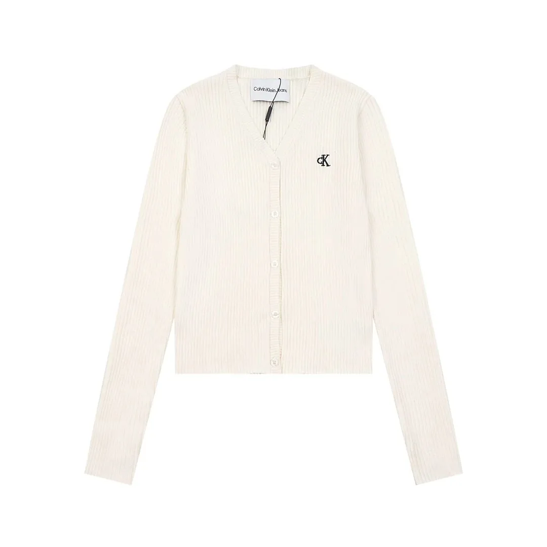 Warm Pullover Hoodie — Photo 8