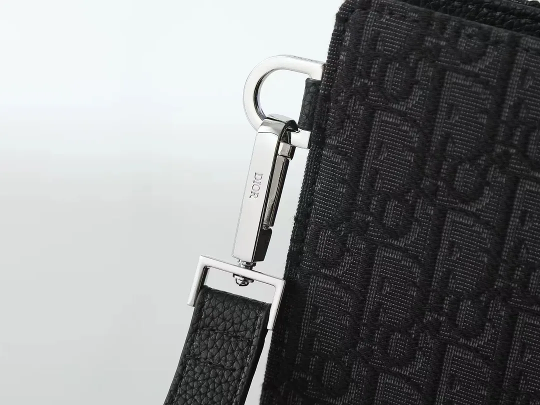 Dior Oblique Jacquard Clutch Bag — photo 7
