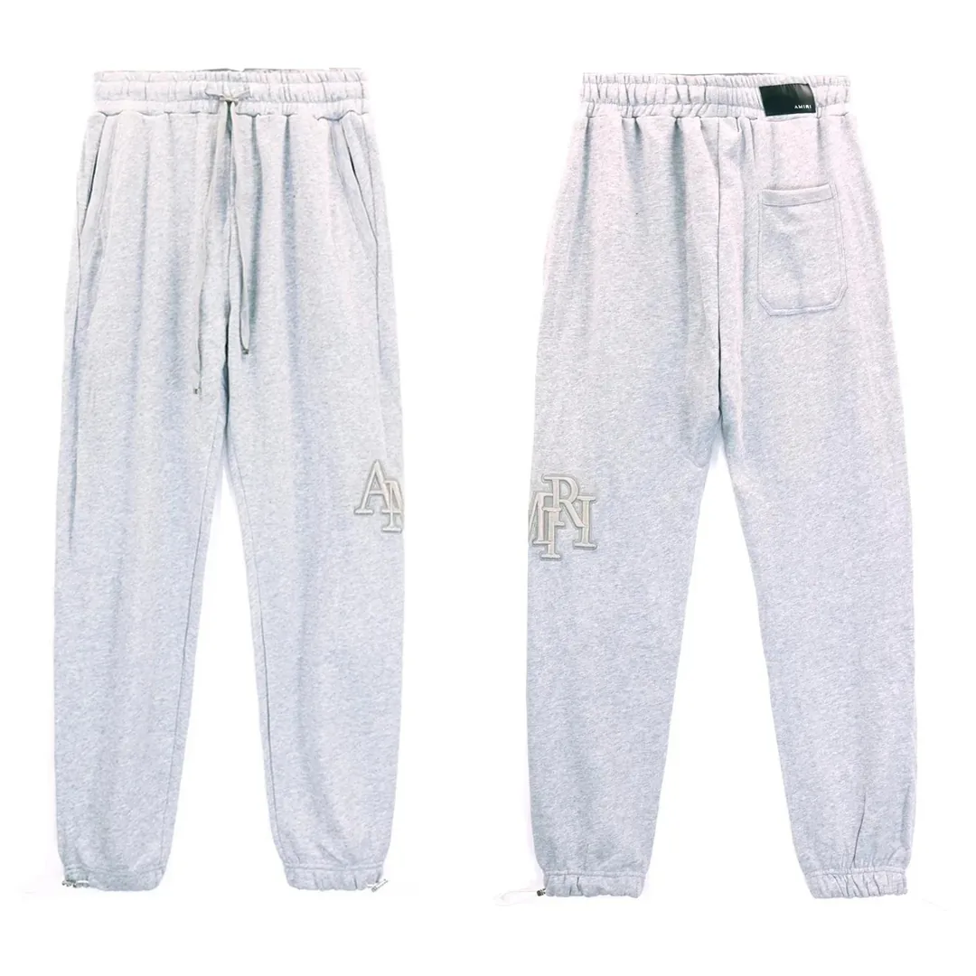 Sweatpants — Photo 10