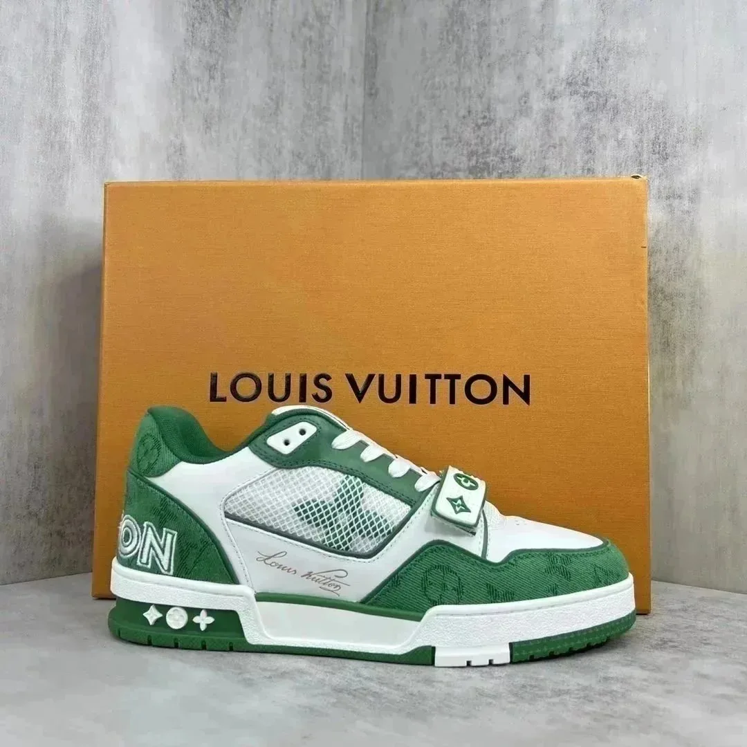 Louis Vuitton LV Trainer White Basic Trainers — photo 8