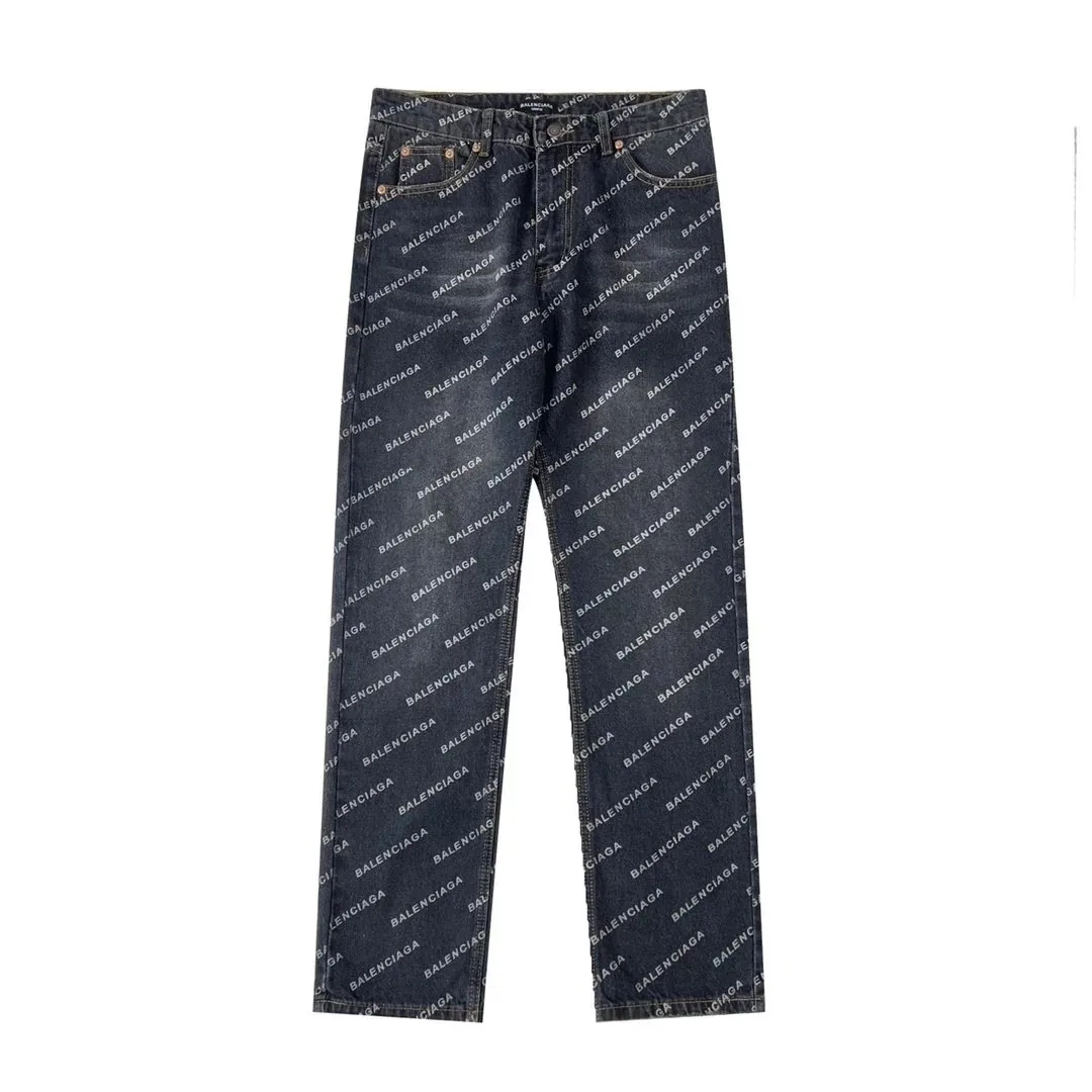 Sweatpants — Photo 7