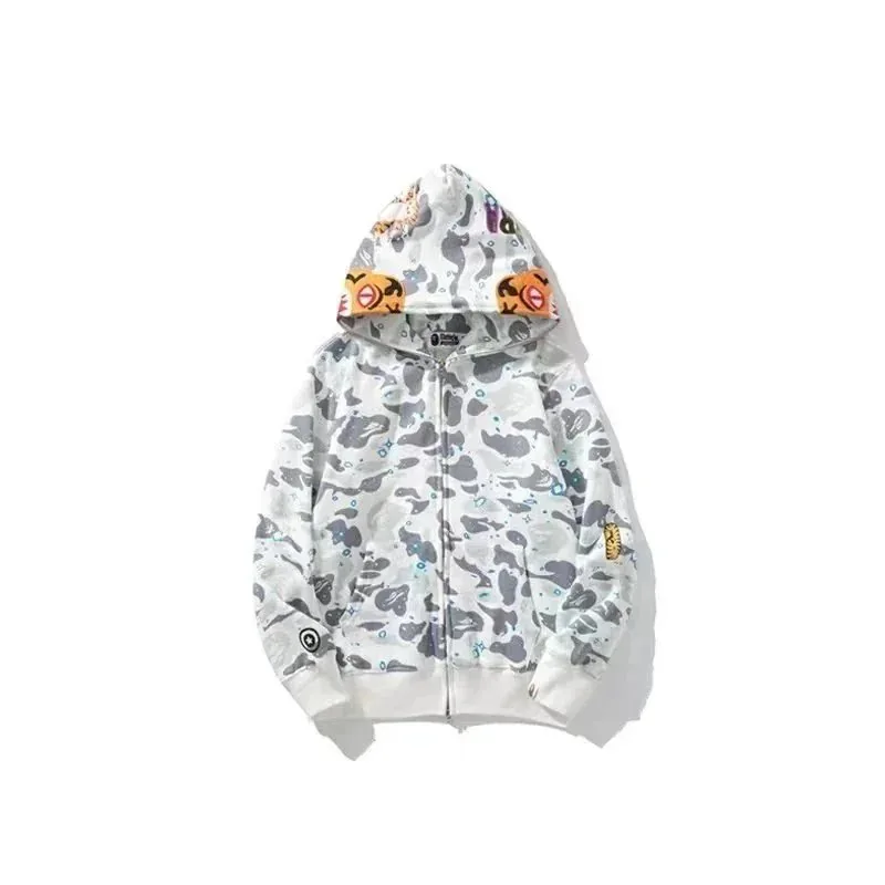 Pullover Hoodie — Photo 13