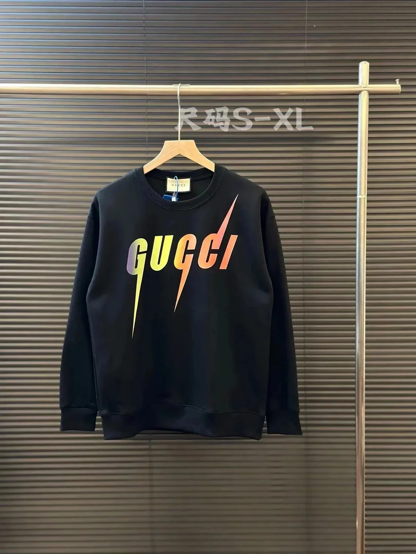 Streetwear Sweatshirt — QC