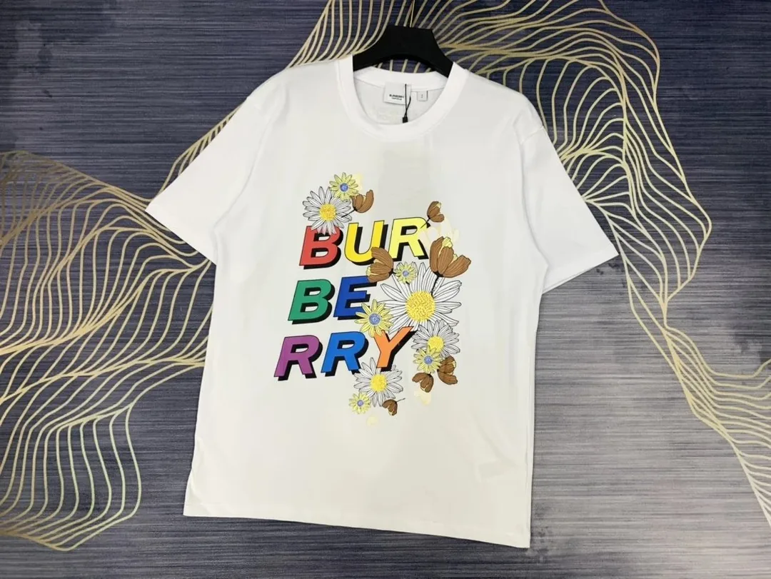 Loose Letter T-Shirt — Photo 14