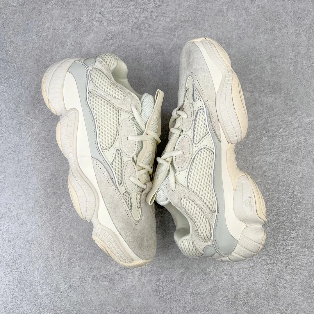 Yeezy 500 Desert Rat — photo 11