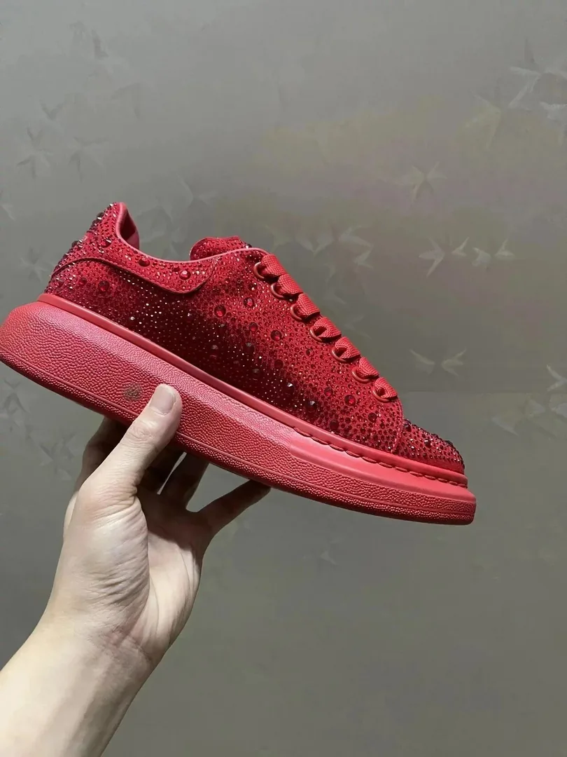 Alexander McQueen Oversized Sneaker White Low-Top Trainers — Photo 14