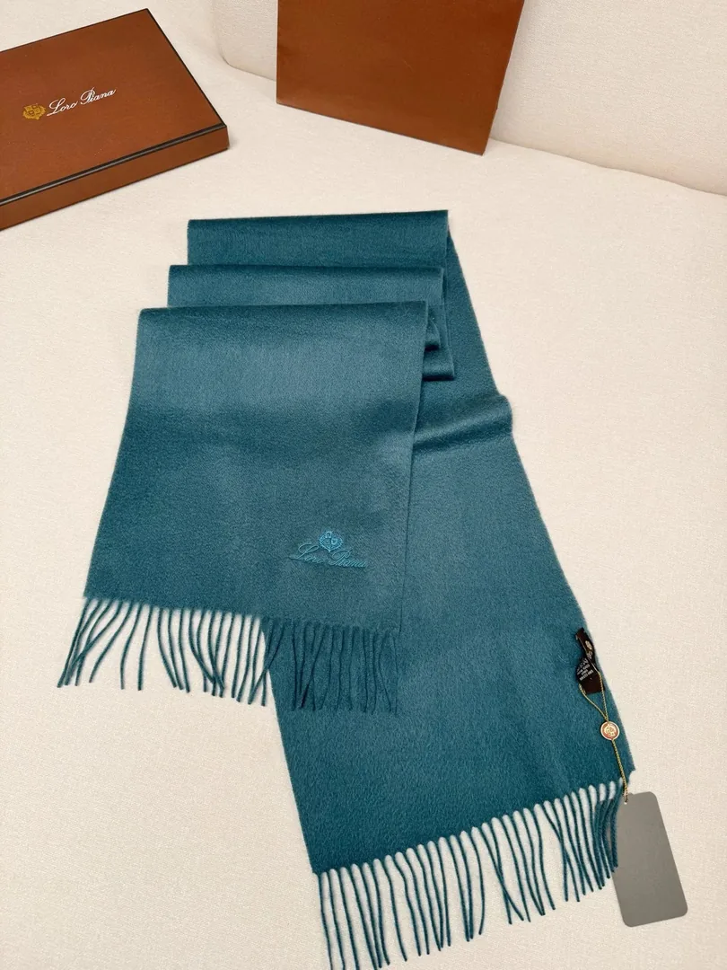 Loro Piana Ripple Cashmere Scarf — photo 9