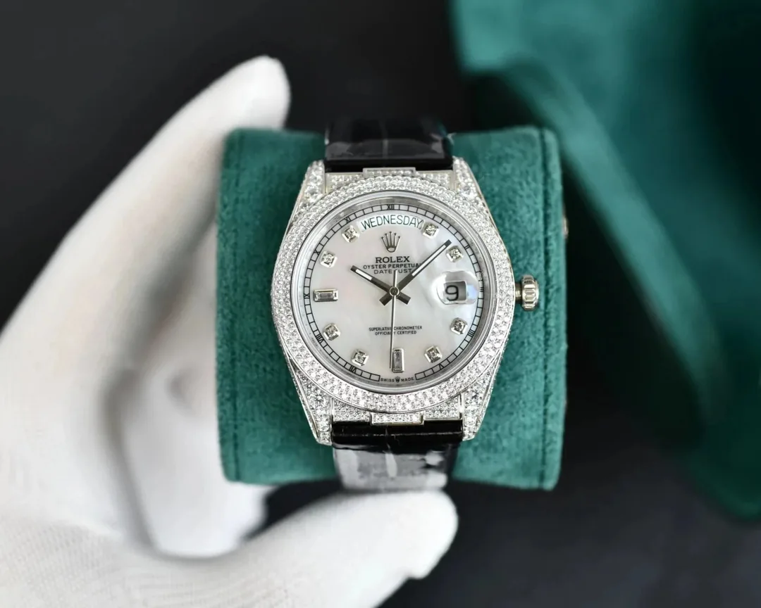 Rolex Datejust Rose Gold Diamond Bezel Watch — Photo 12