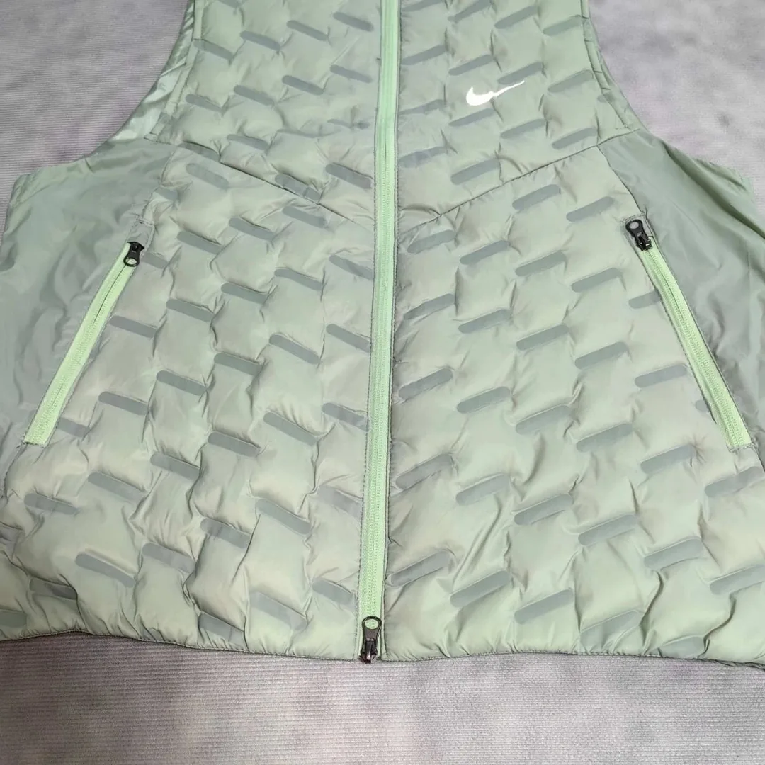 Lightweight Down Vest — photo 7