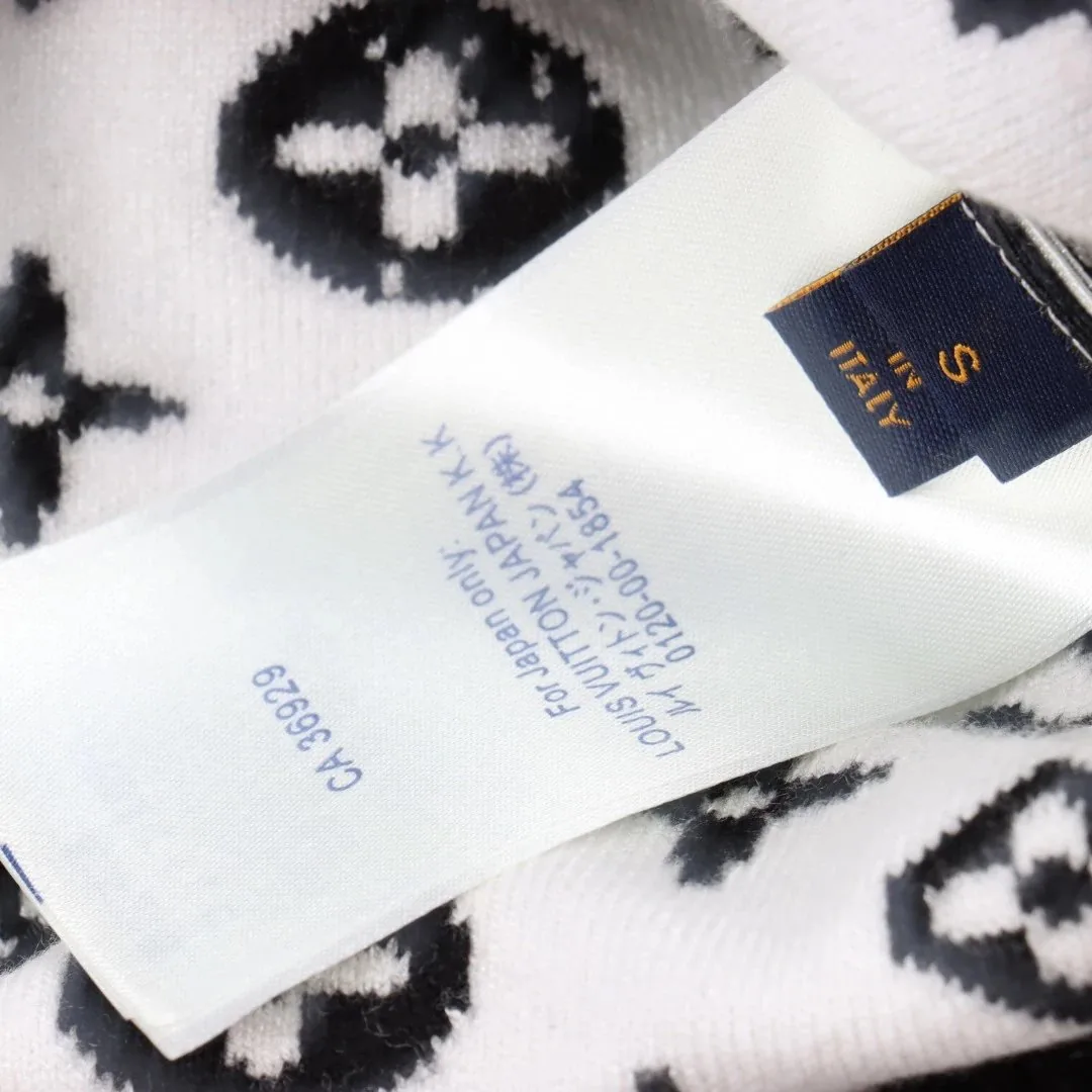 Louis Vuitton Monogram Knit Sweater — Photo 6
