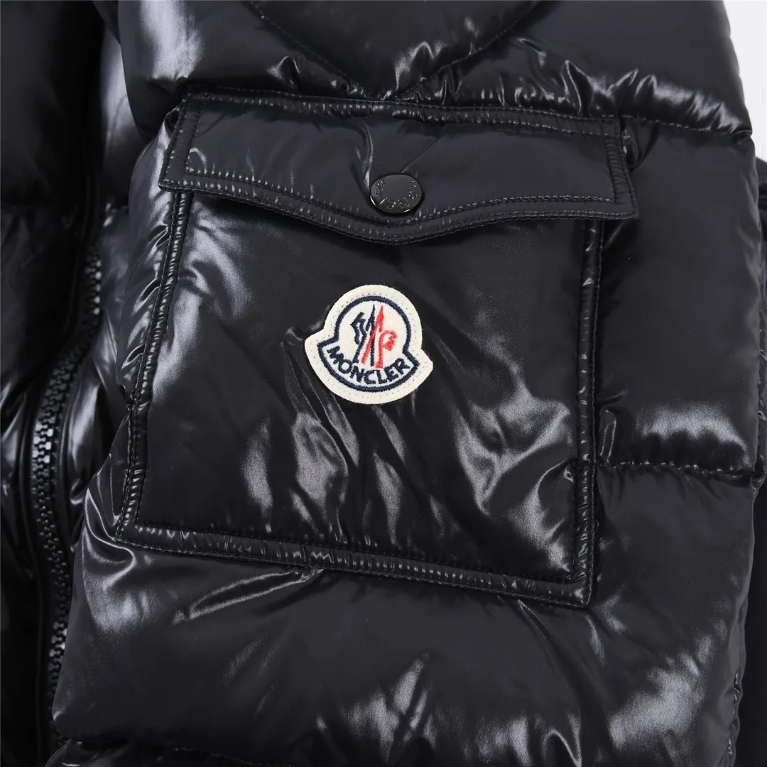 Moncler Jacket — Photo 8