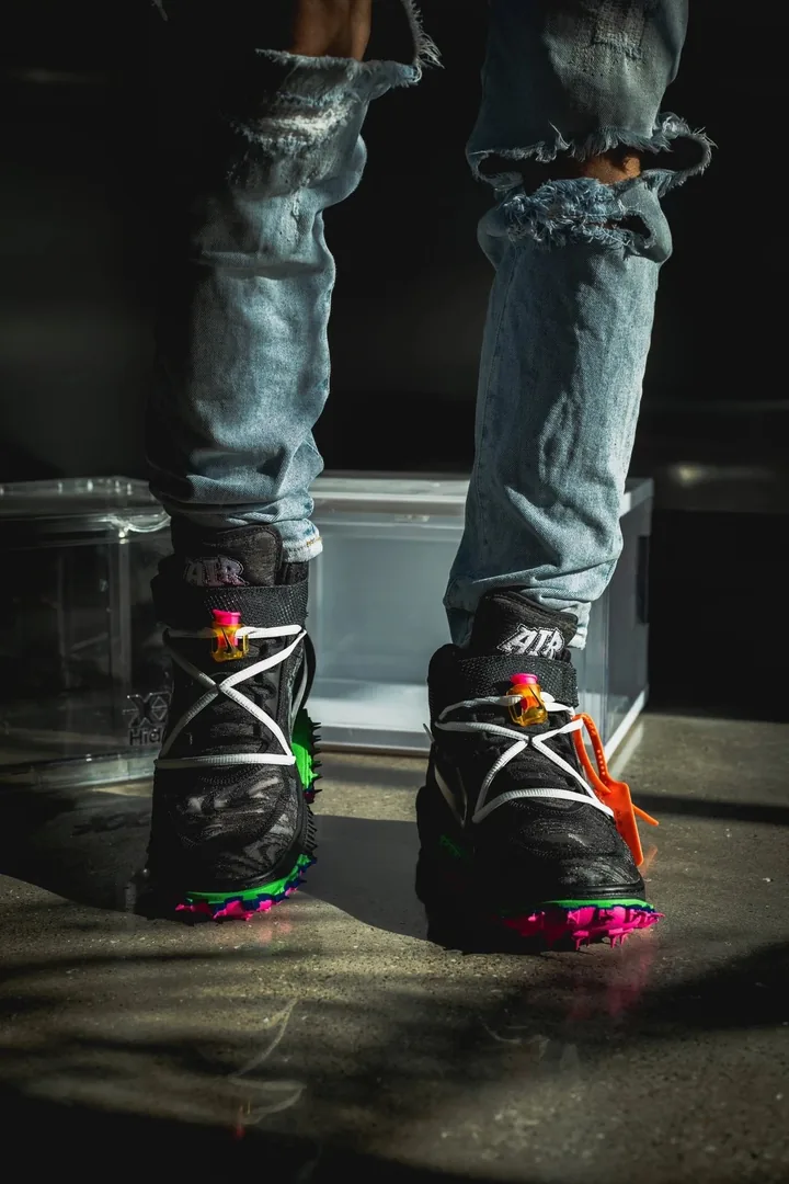 Off-White Air Jordan 1 Mid — QC