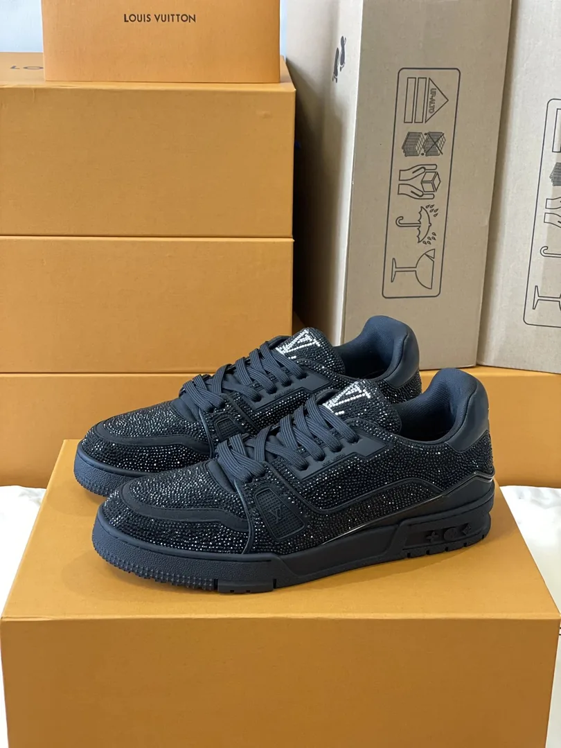 Louis Vuitton LV Trainer Dior Crystal Sneakers — photo 8