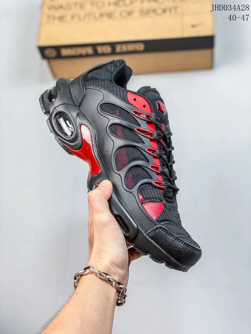Nike Air Max Plus TN2 — photo 12