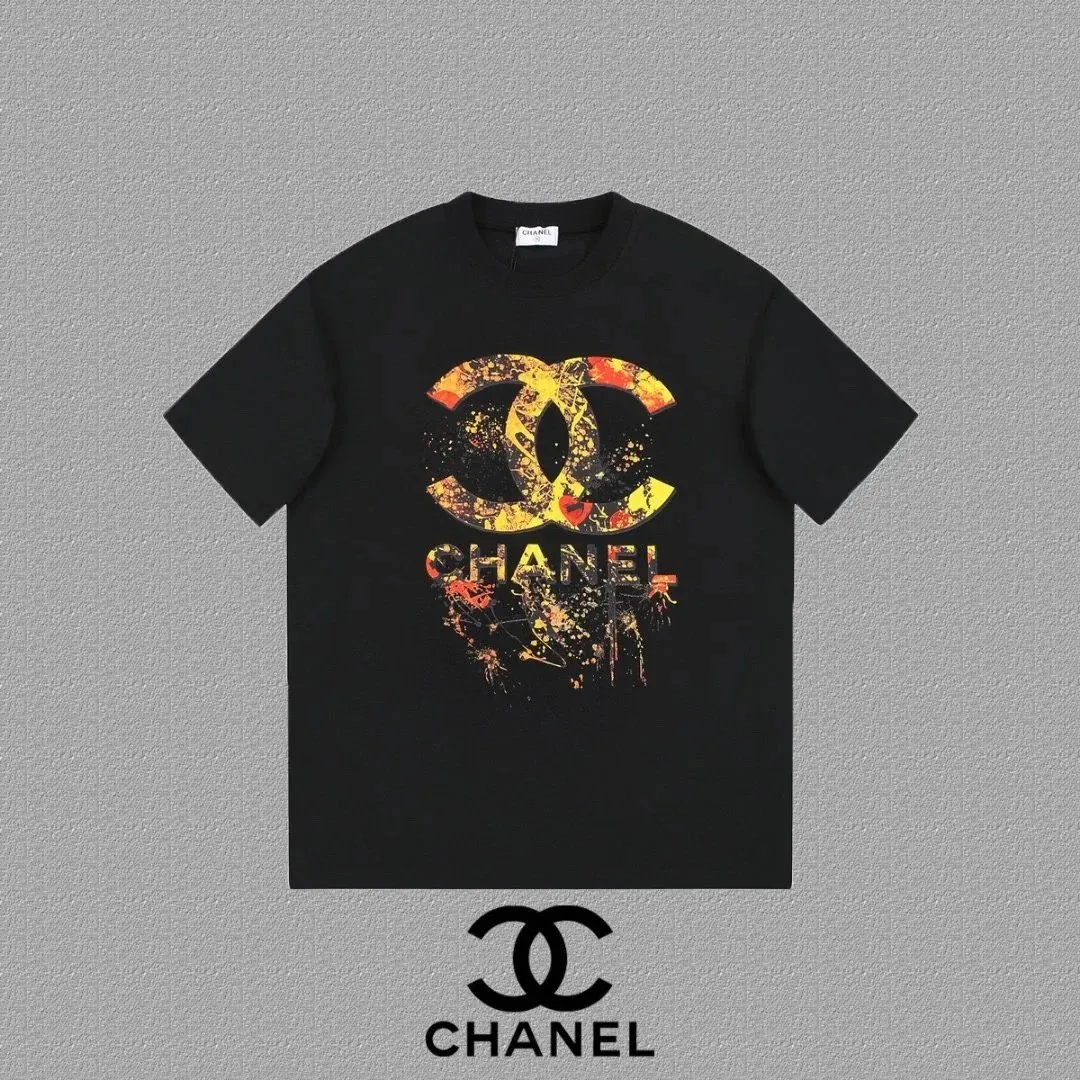 Crewneck Short-Sleeve Tee — Photo 4