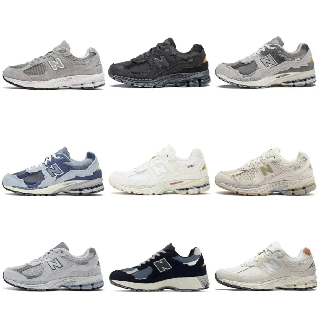 New Balance 2002 Trainers