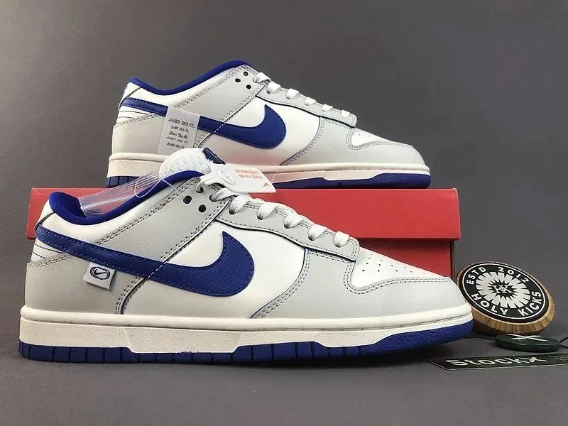 Nike SB Dunk Low Lace-Up Runners — QC