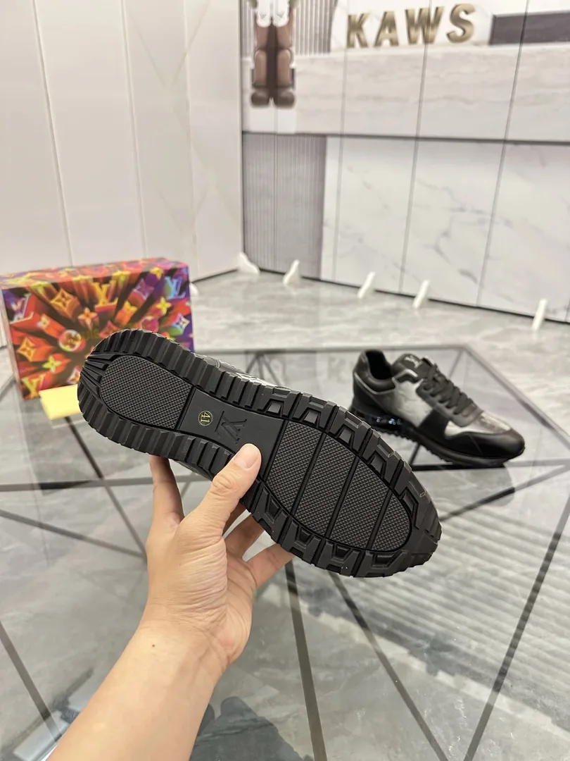 Louis Vuitton Leather Sneakers — QC