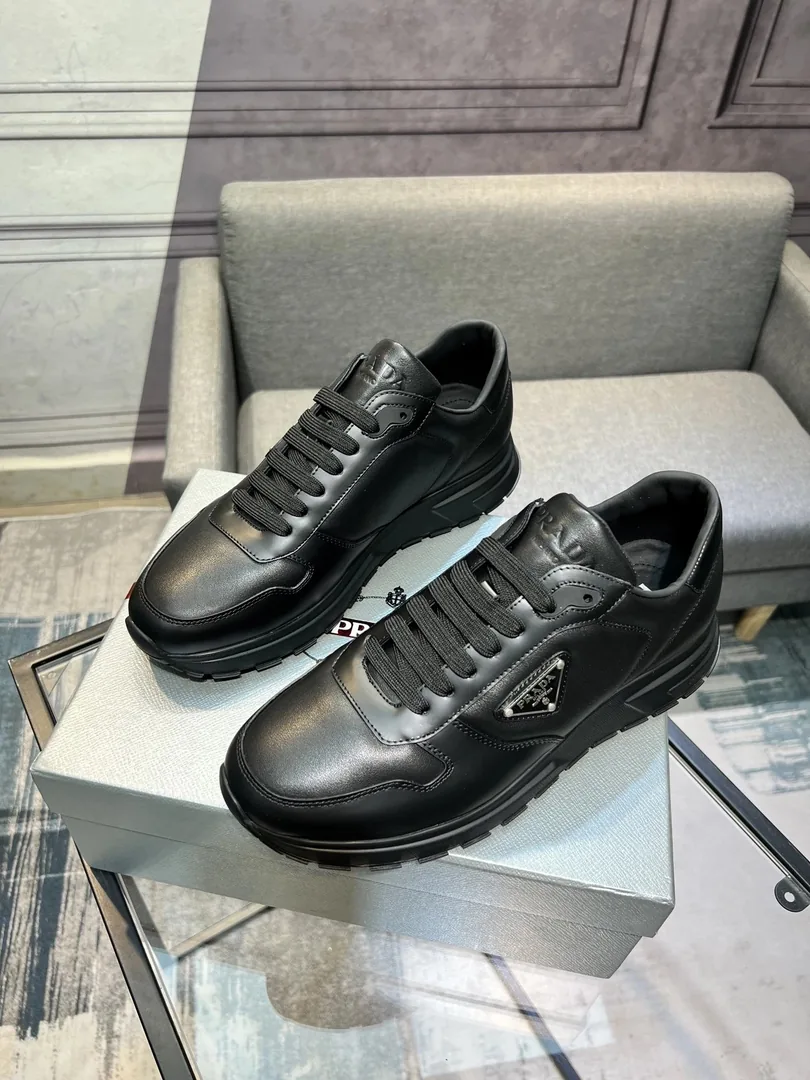 Prada Gucci Leather Nylon Lace-Up Sneakers — QC
