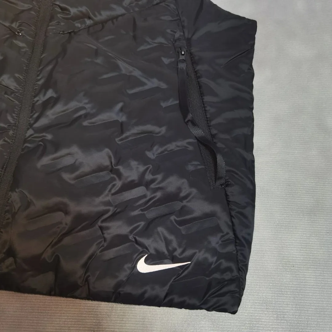 Lightweight Down Vest — photo 9
