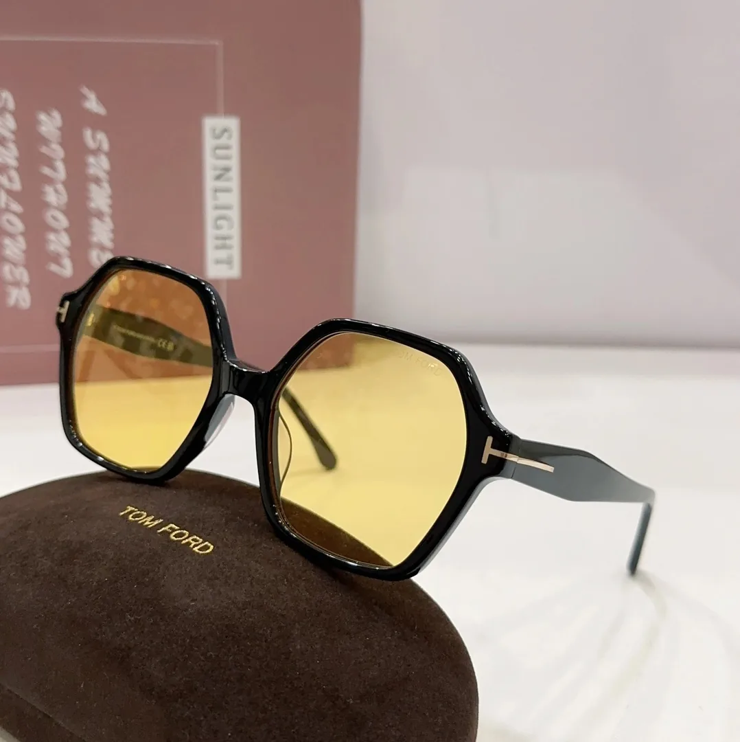 Tom Ford Sunglasses — photo 11